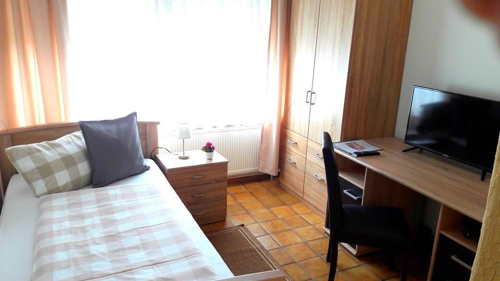 Seelbacher Hof Herborn  Rom bilde